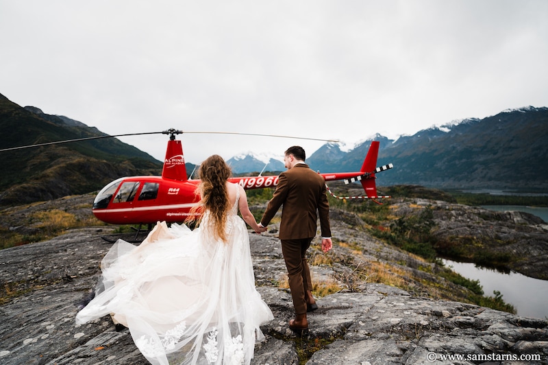 Wedding photography in Alaska on a glacier
